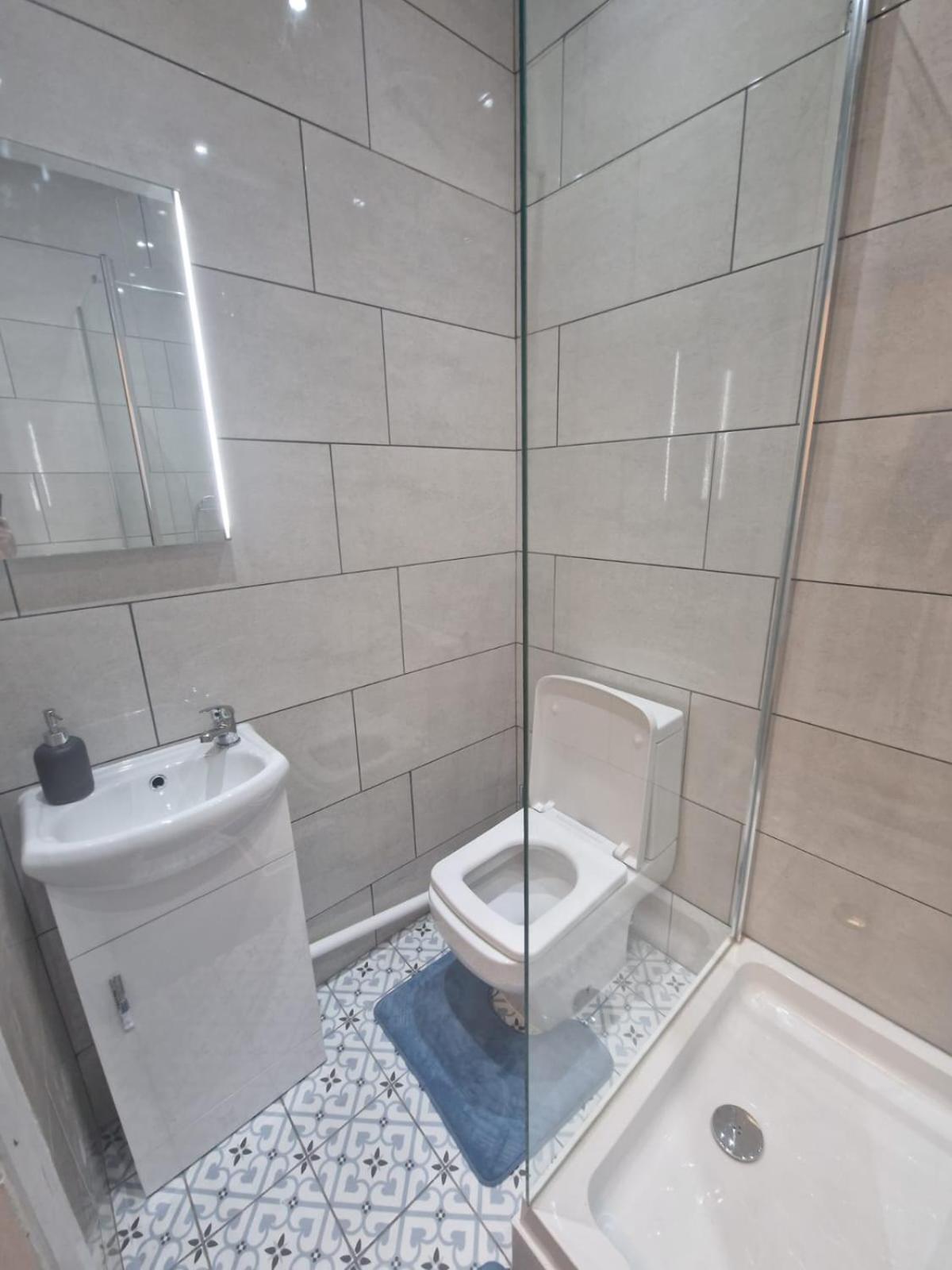 Large Digbeth Double Room Shared Bathroom Birmingham Kültér fotó